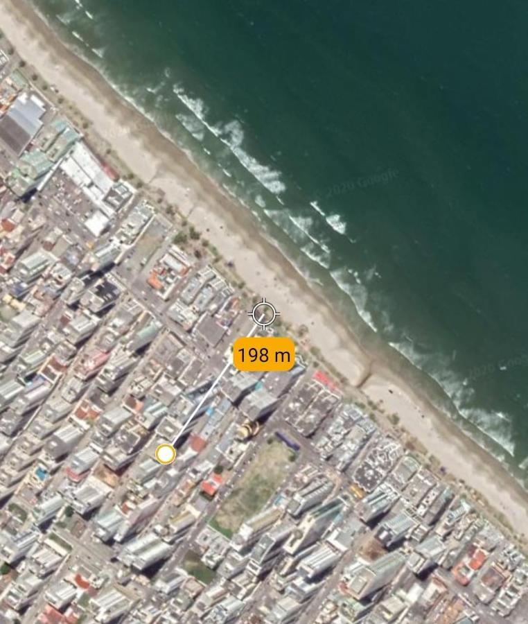 Apartment Confortavel Em Meia - 200 Metros Da