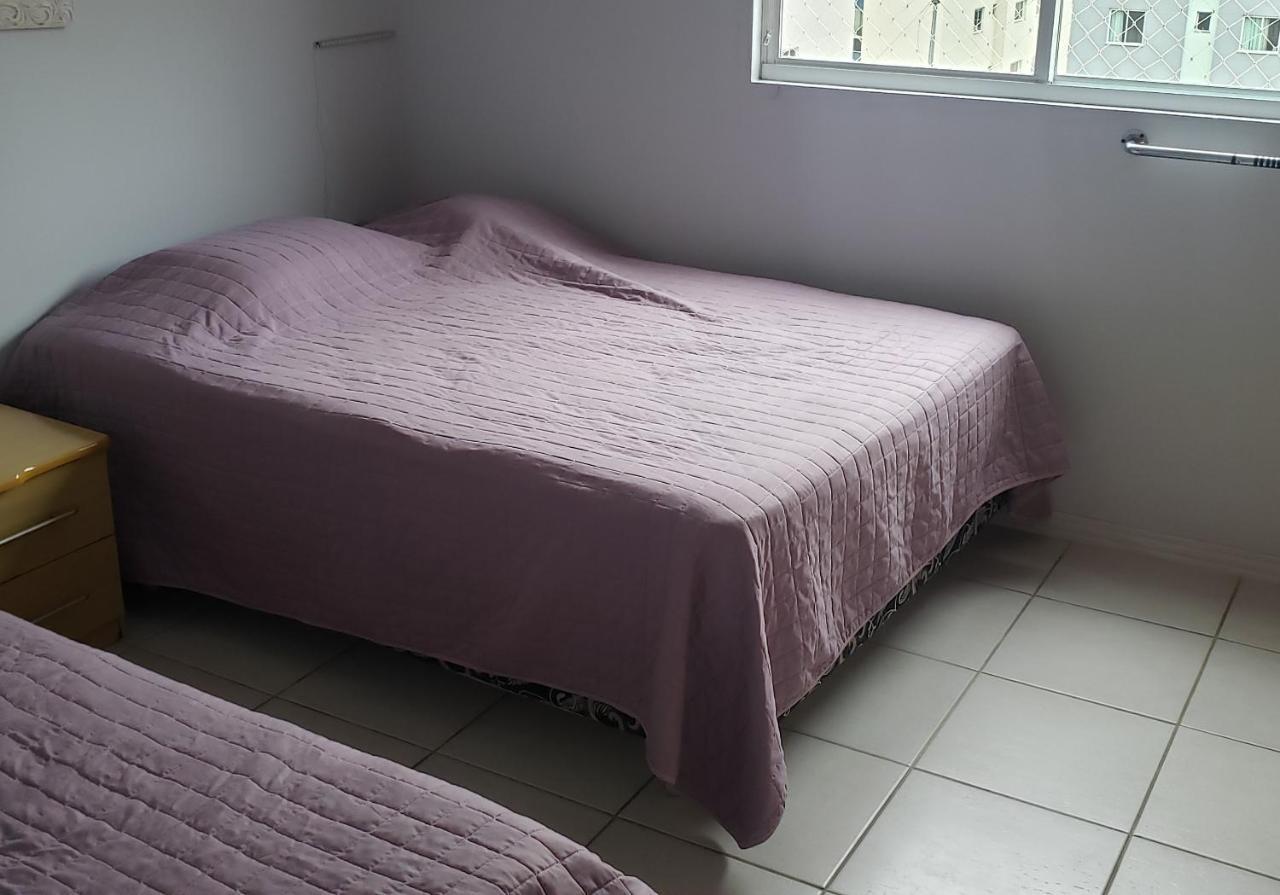 Confortavel Em Meia - 200 Metros Da Apartment *